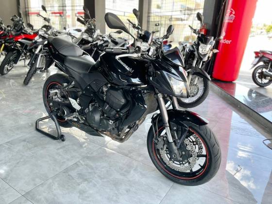 KAWASAKI Z-750 KAWASAKI Z-750
